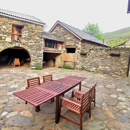 Con Patio Y Bbq En La Vall De Boi Apartment